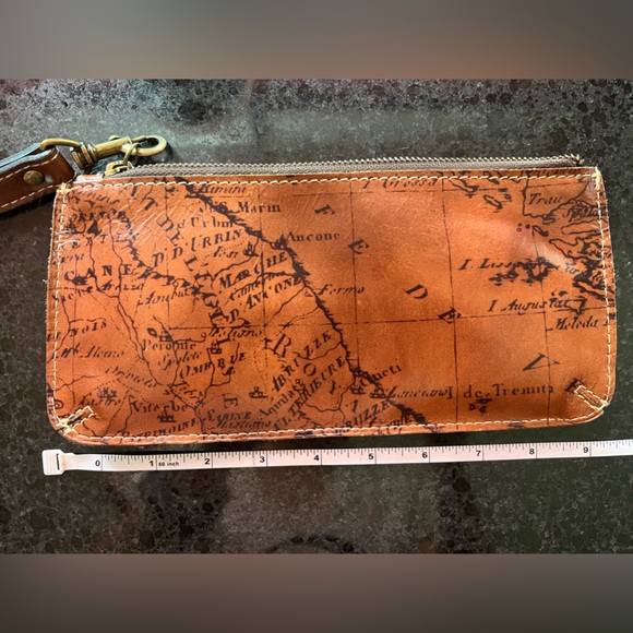 Patricia Nash St. Corce Wristlet Rust Riot Big Map Print - Picture 5 of 13